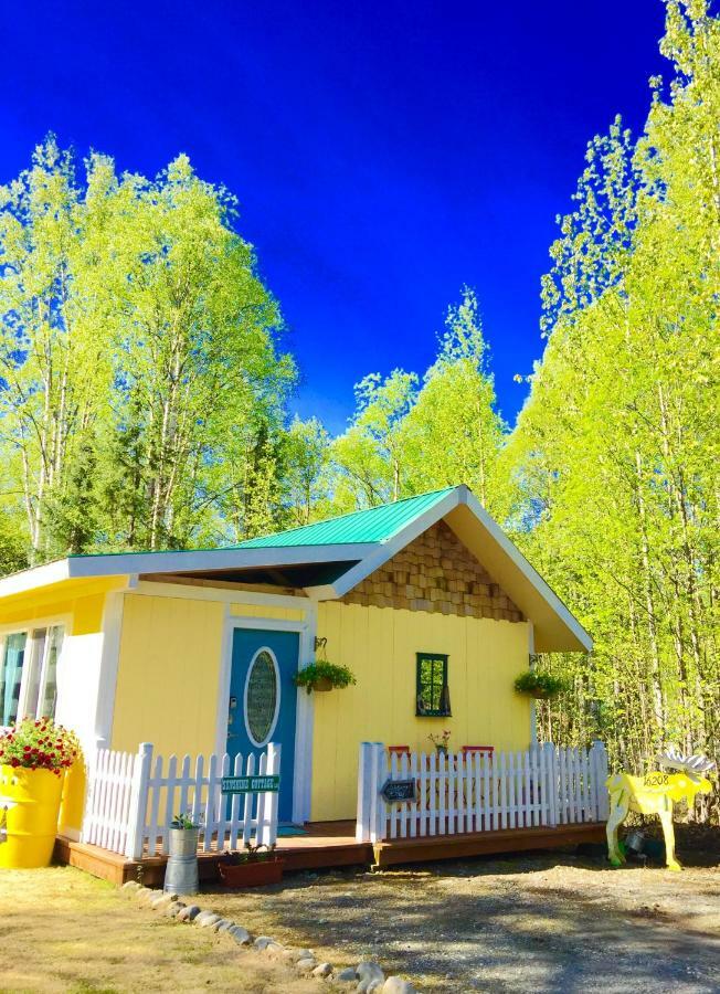 Sunshine Cottage ทัลคีทนา ภายนอก รูปภาพ